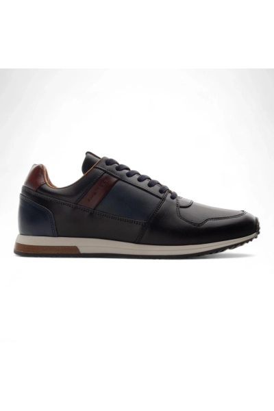 Ambitious men's leather sneakers, brown color, sporty cut