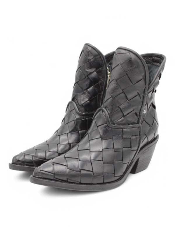 Texani A.S. 98 B84213 – L’anima ribelle della moda P/E 2025